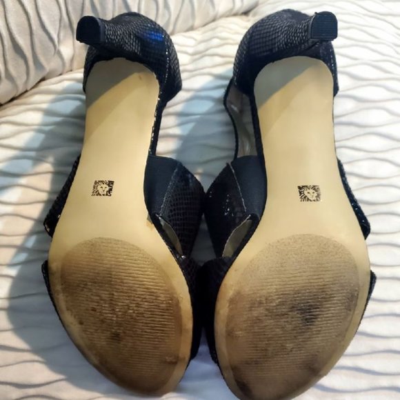 Anne Klein iflex Pumps- Black Snakeskin Pattern with Adjustable Ankle Strap - Picture 5 of 5